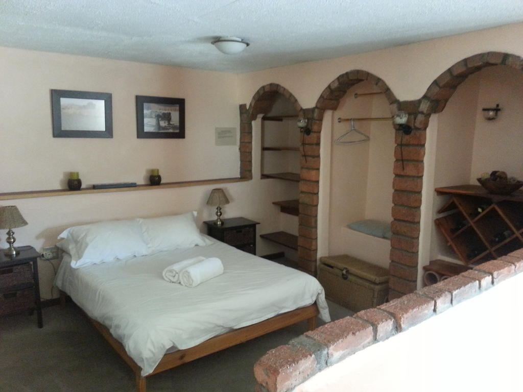 Rivendell Hotel Windhoek Room photo
